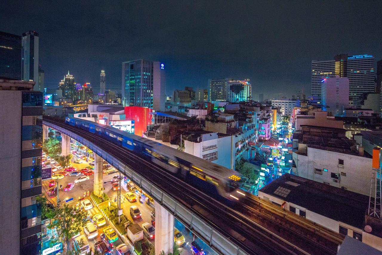 128 Room And Massage Bangkok Exterior photo